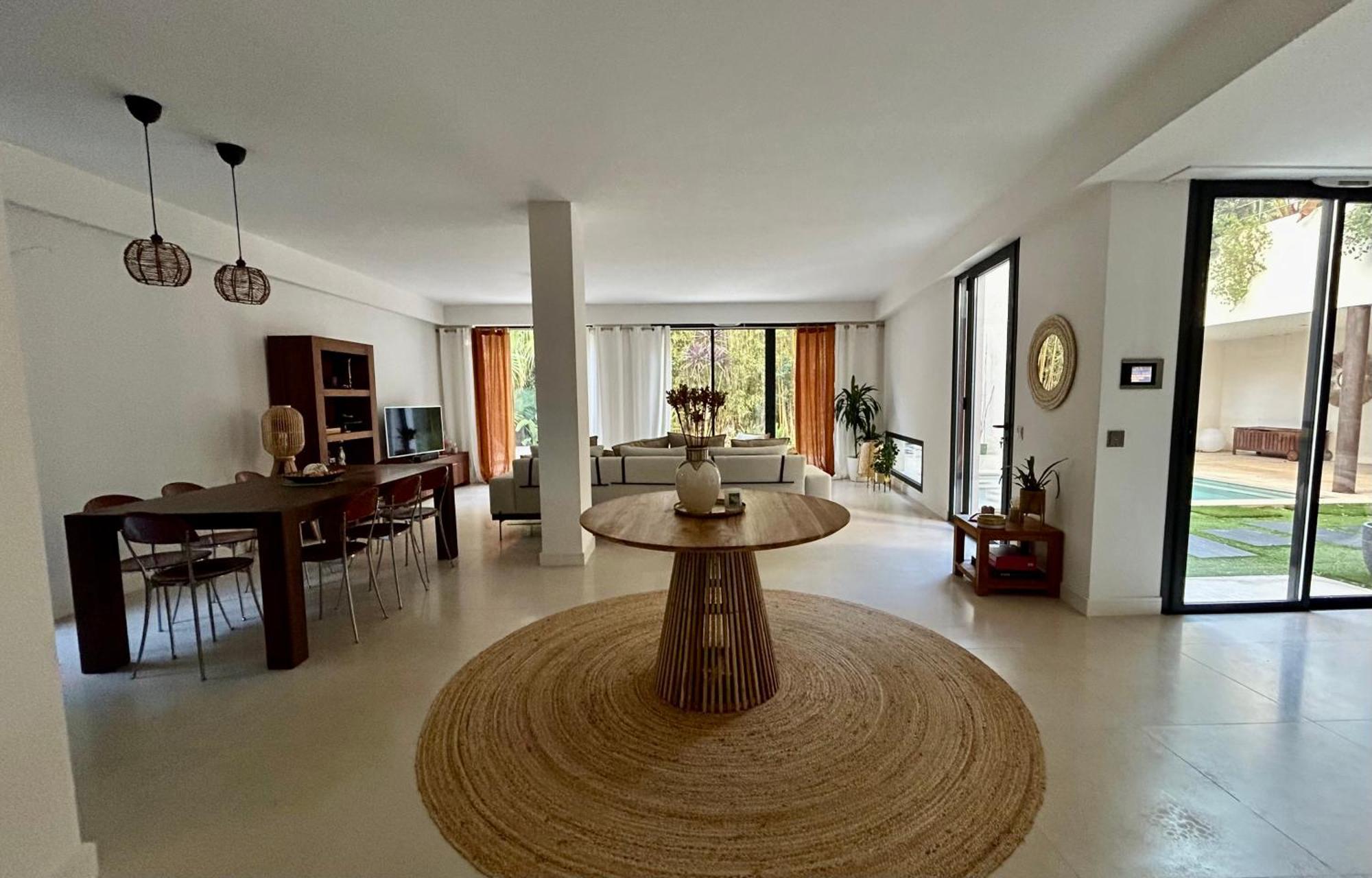 Rumah Bali Cannes Kültér fotó